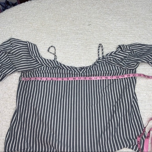 FUN off shoulder lightweight top shirt - Picture 10 of 12